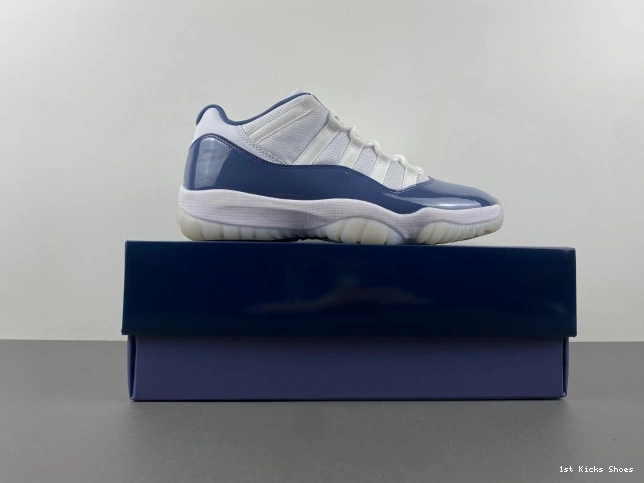 1st Kicks (2024) Jordan Low Retro FV5104-104 Navy 11 Midnight 0806